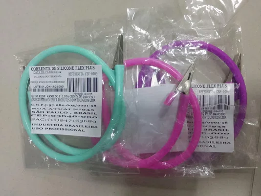 PRENDEDOR DE BABADOR SILICONE FLEX PLUS COLORIDO - JON